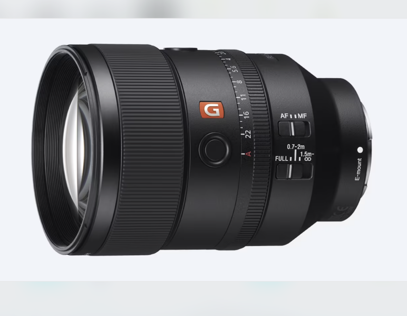 Sony FE 135mm f/1.8 GM